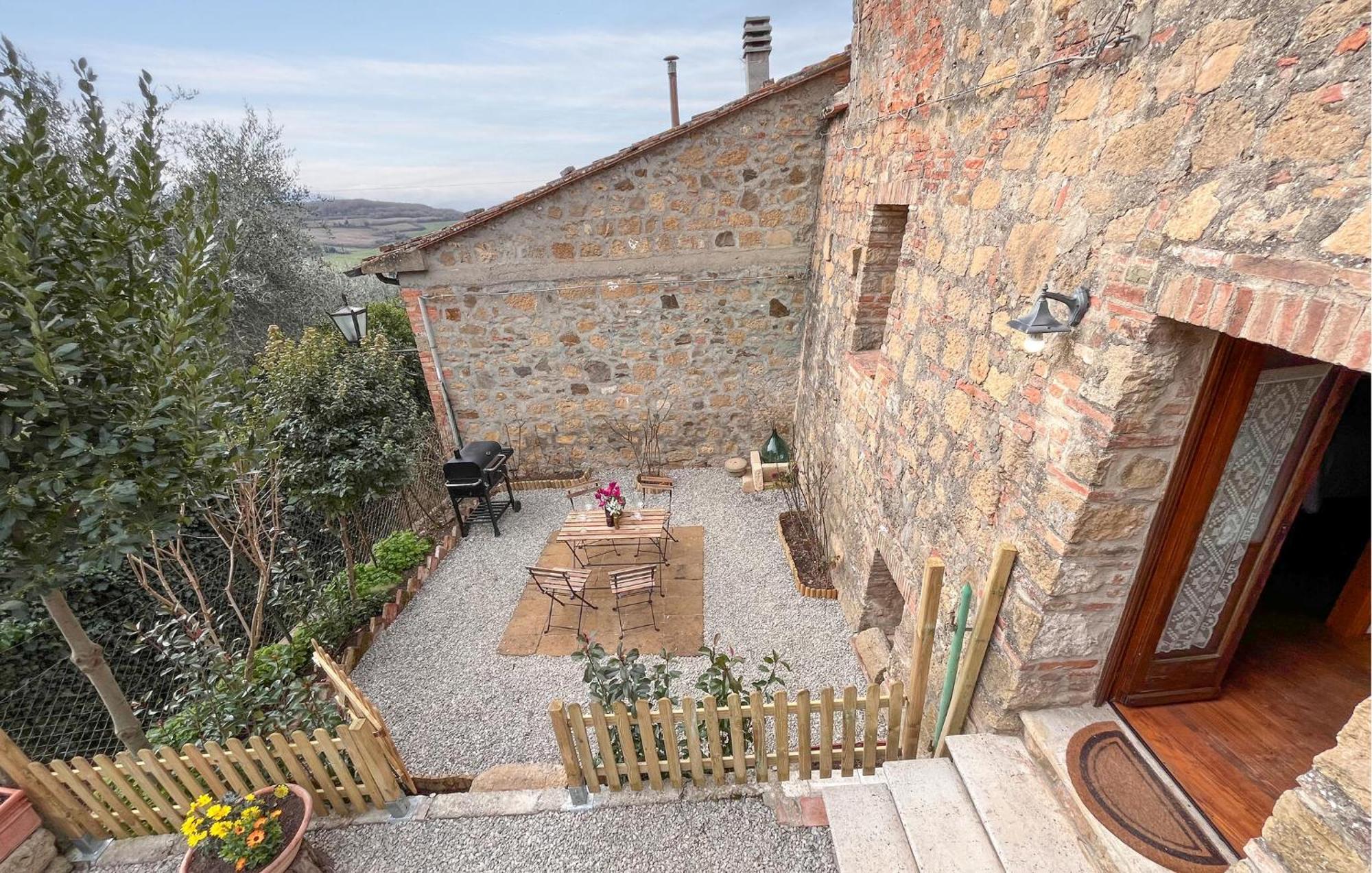 Cozy Apartment In Monticchiello With Wi-Fi Экстерьер фото